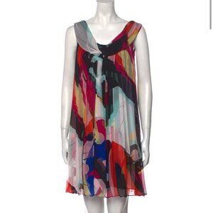 Diane von Furstenburg mini colorful dress.